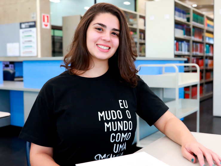 Lara Franciulli - Stanford University